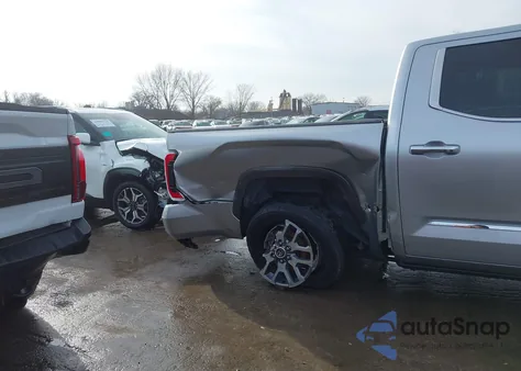 2022 Toyota Tundra 1794 Edition из США, поврежденный, VIN 5TFMA5DB5NX030360